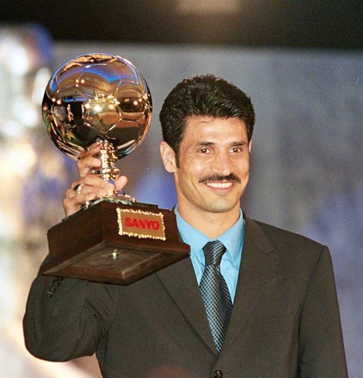 {21點}(中国的亚洲足球先生)